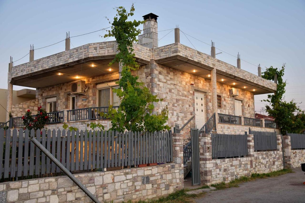 Stone Villa Corinto Esterno foto